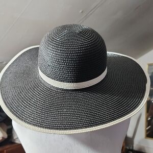 Black Wide-Brim Straw Sun Hat with White Trim and Band